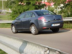 Limuzin? Citroën? Háát...
