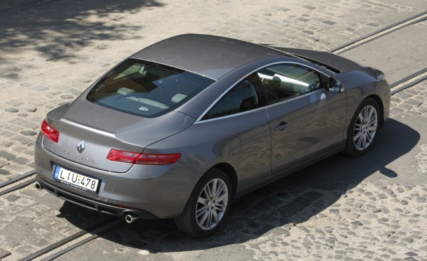 RENAULT LAGUNA