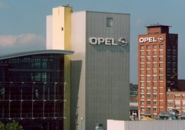 Új GM- és Opel-weboldal