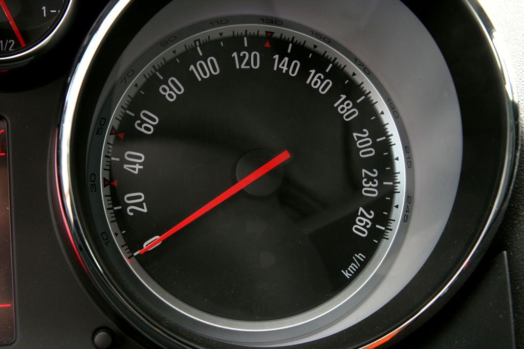 OPEL ASTRA J