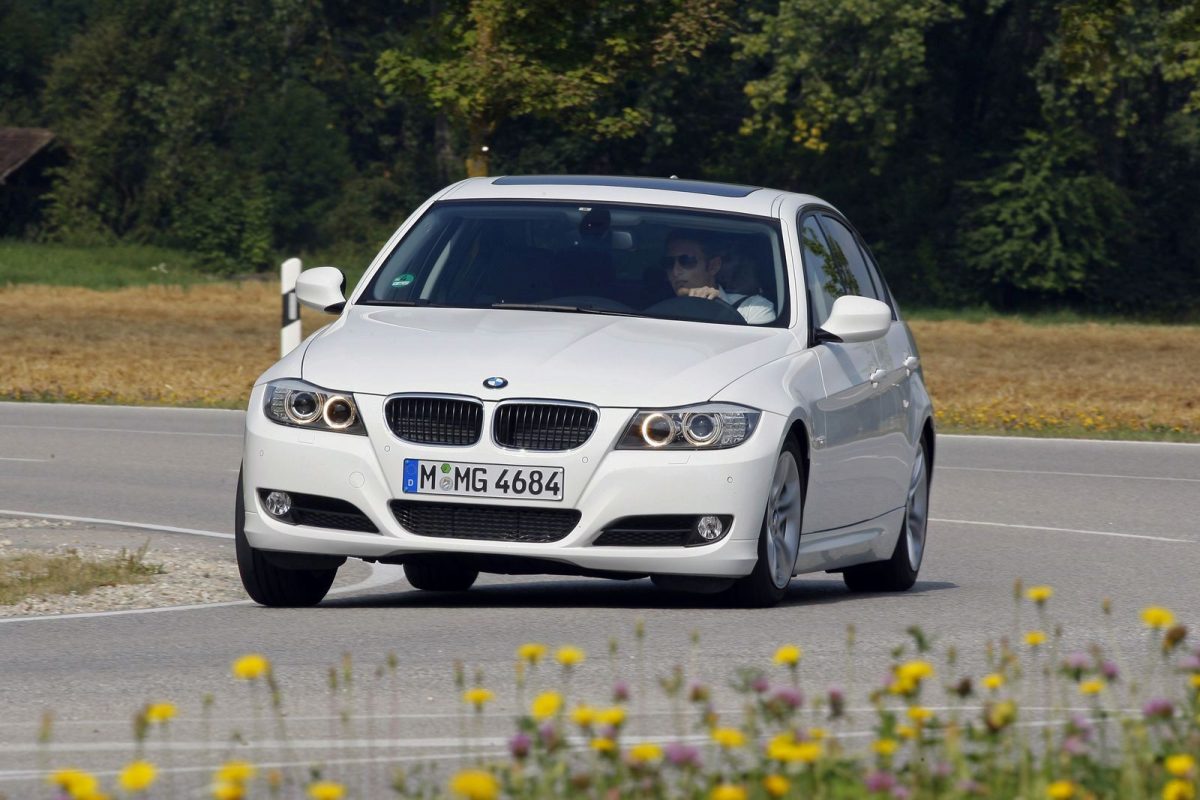 BMW 320