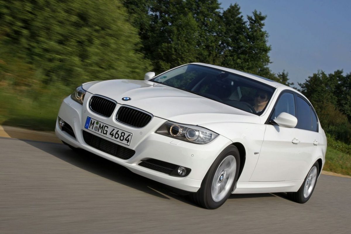 BMW 320