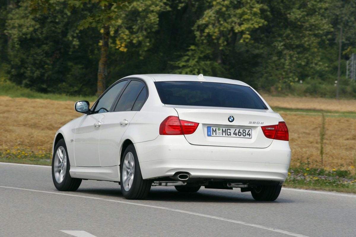 BMW 320