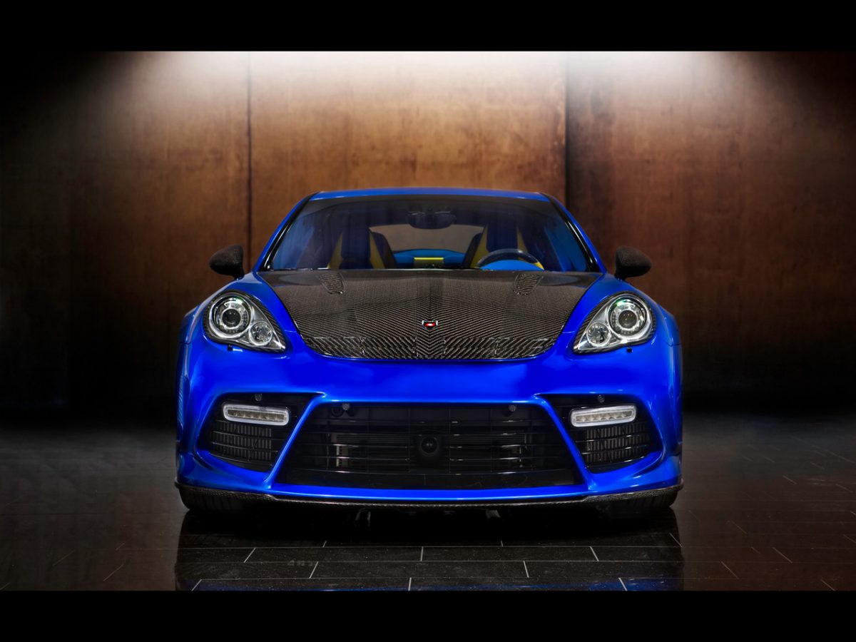 PORSCHE PANAMERA