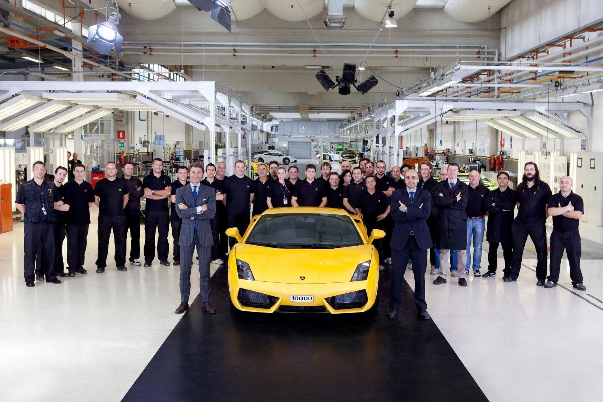 LAMBORGHINI
