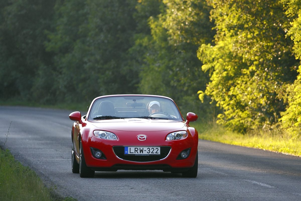 MAZDA MX-5