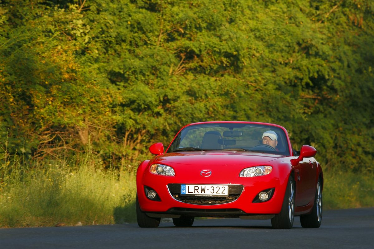 MAZDA MX-5