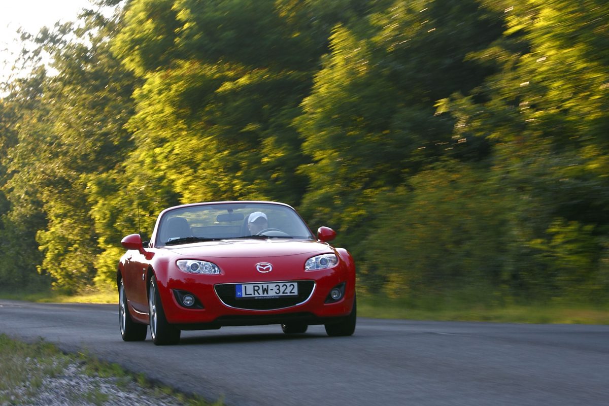 MAZDA MX-5