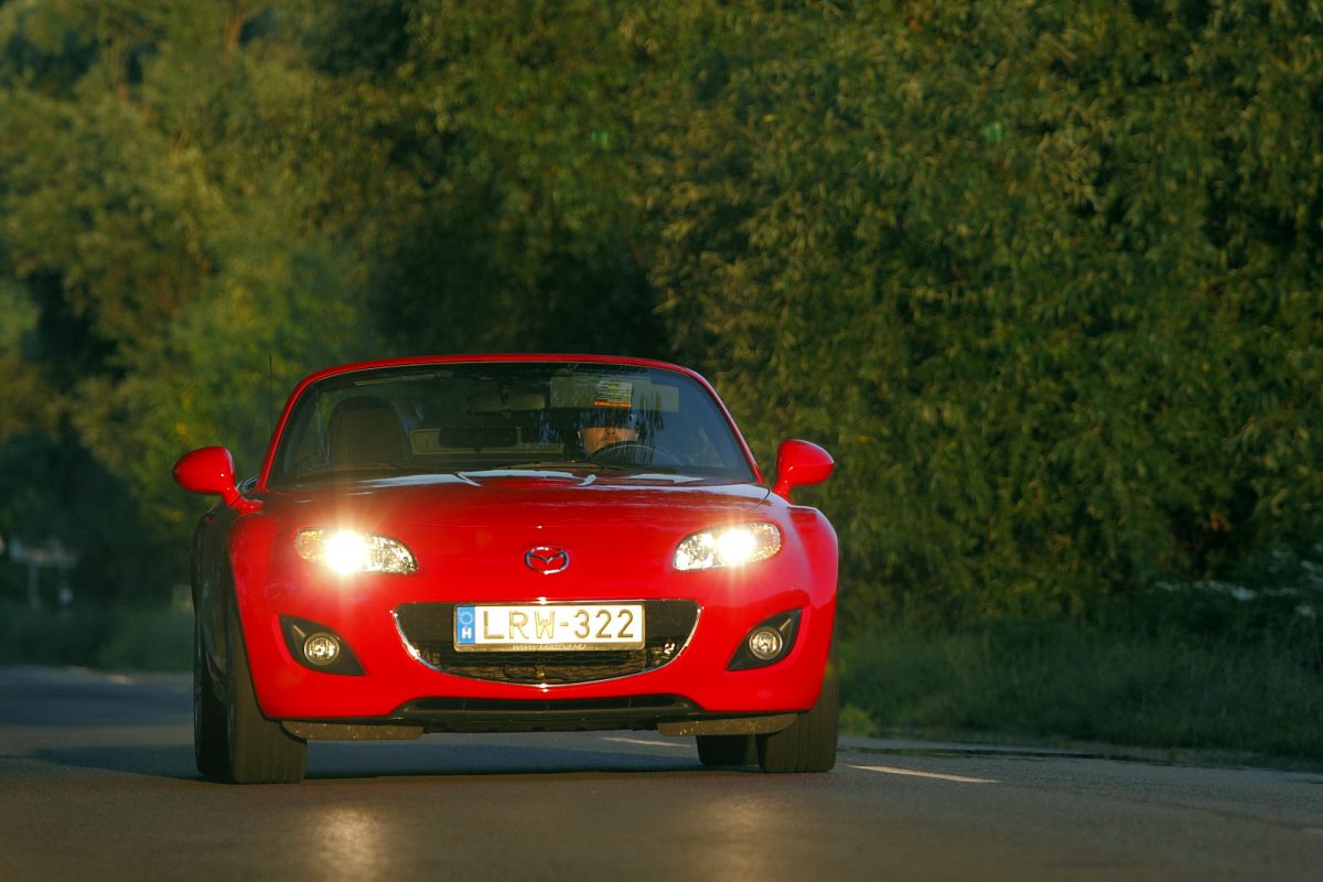 MAZDA MX-5