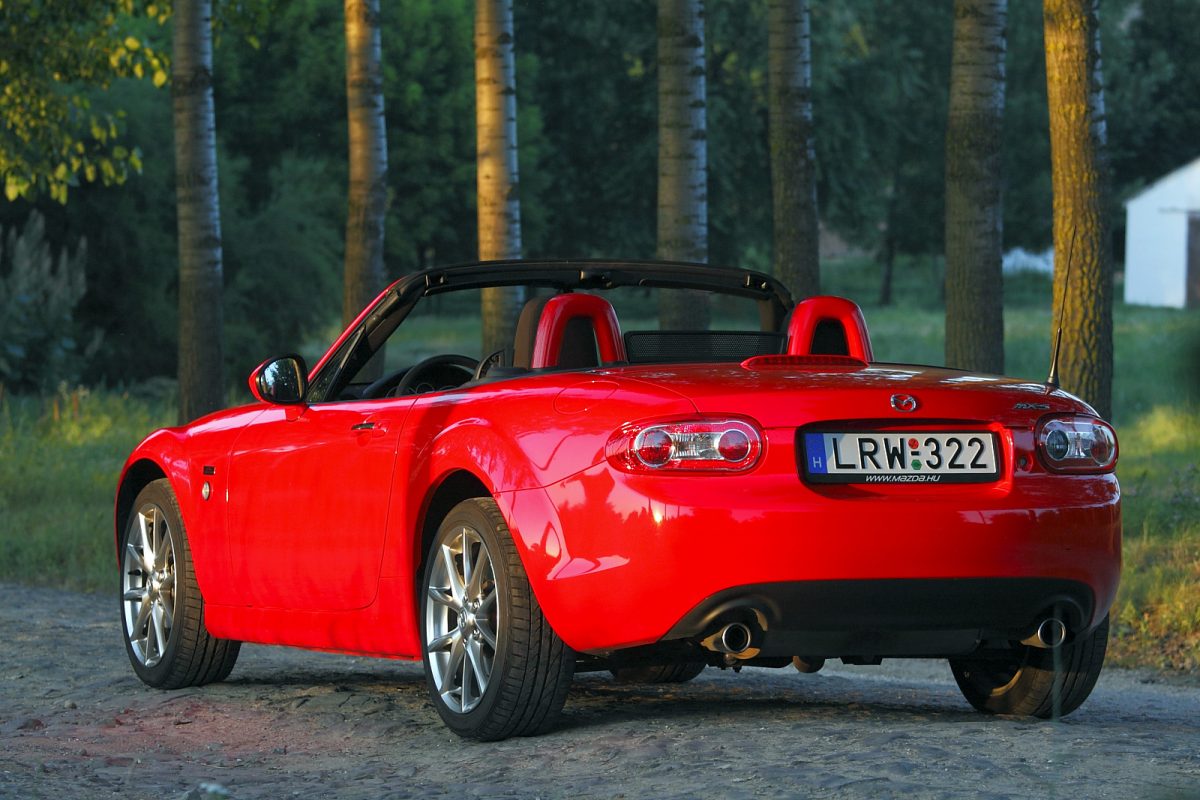 MAZDA MX-5