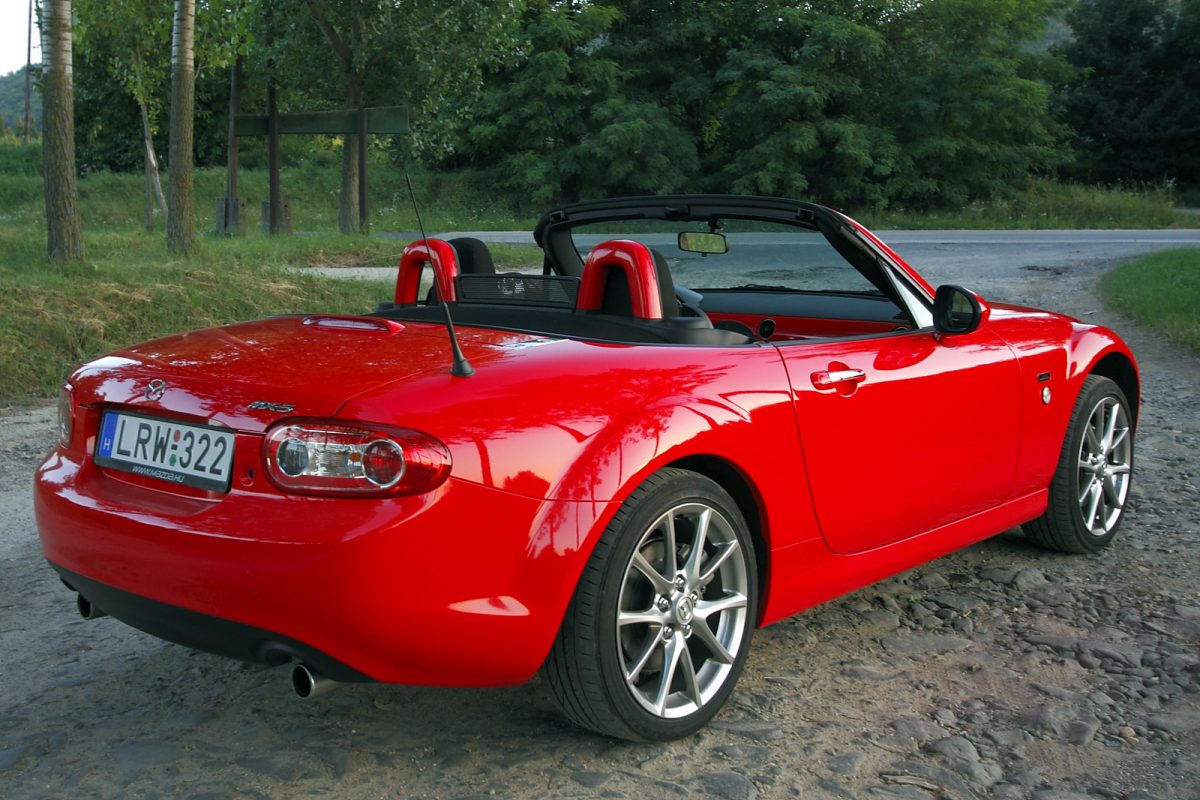 MAZDA MX-5