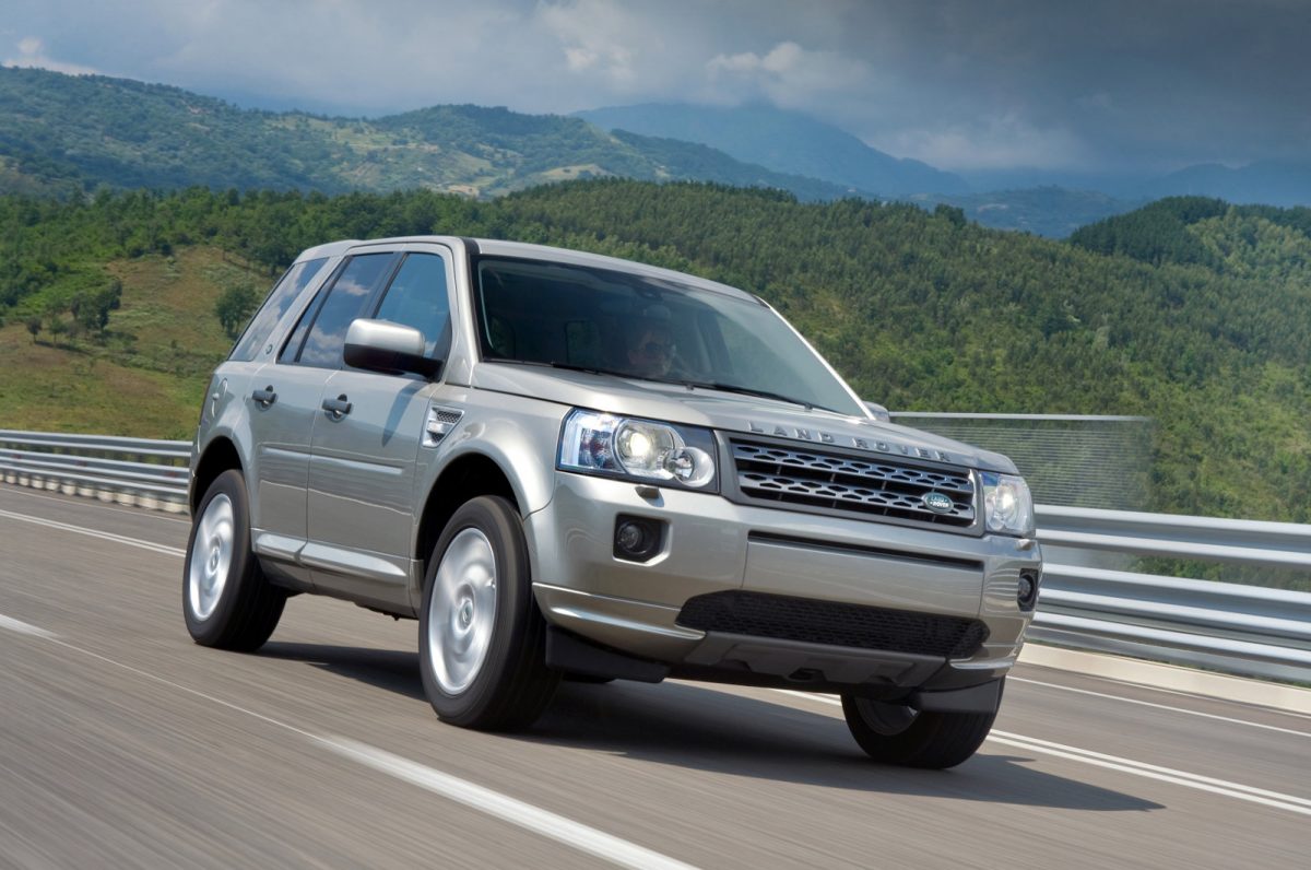 LAND ROVER
