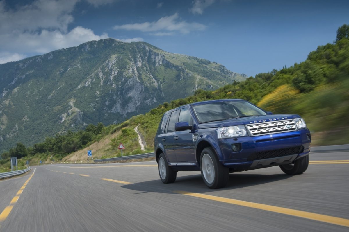 LAND ROVER