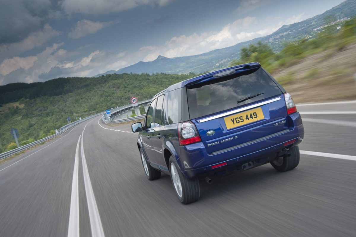 LAND ROVER