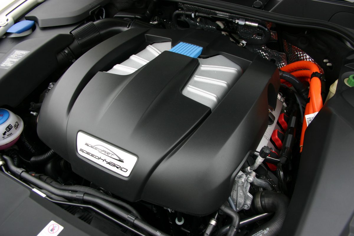 PORSCHE