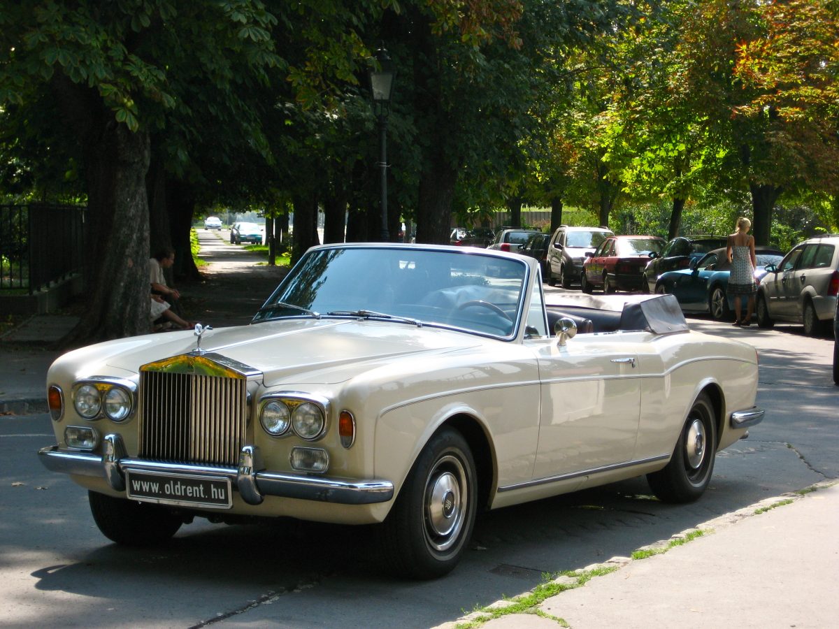 ROLLS-ROYCE