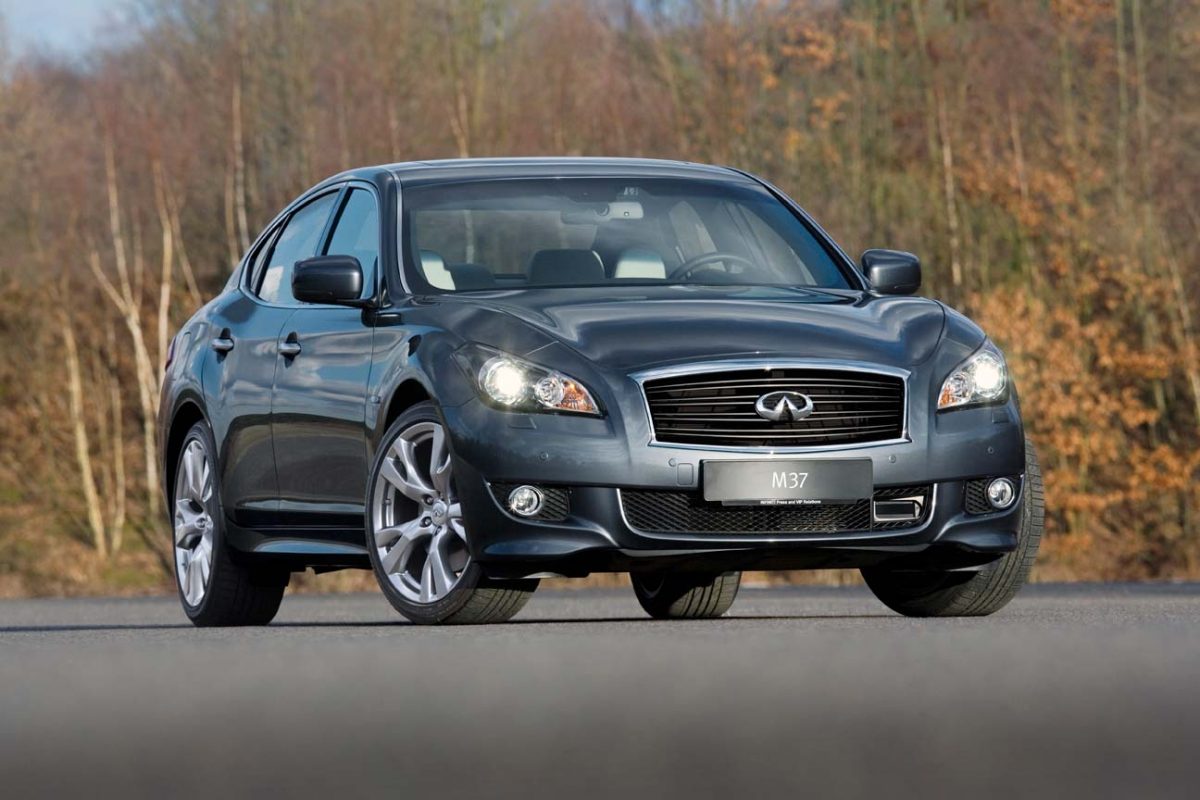 INFINITI G37