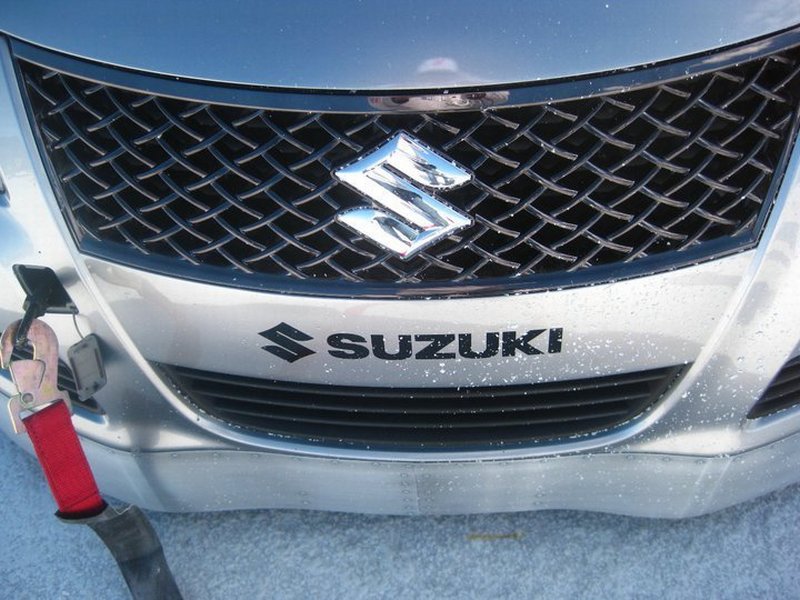 SUZUKI
