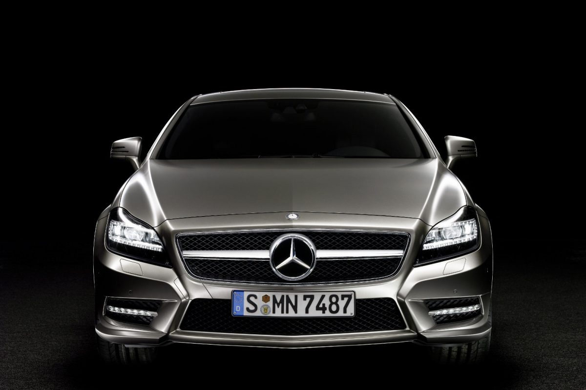MERCEDES-BENZ
