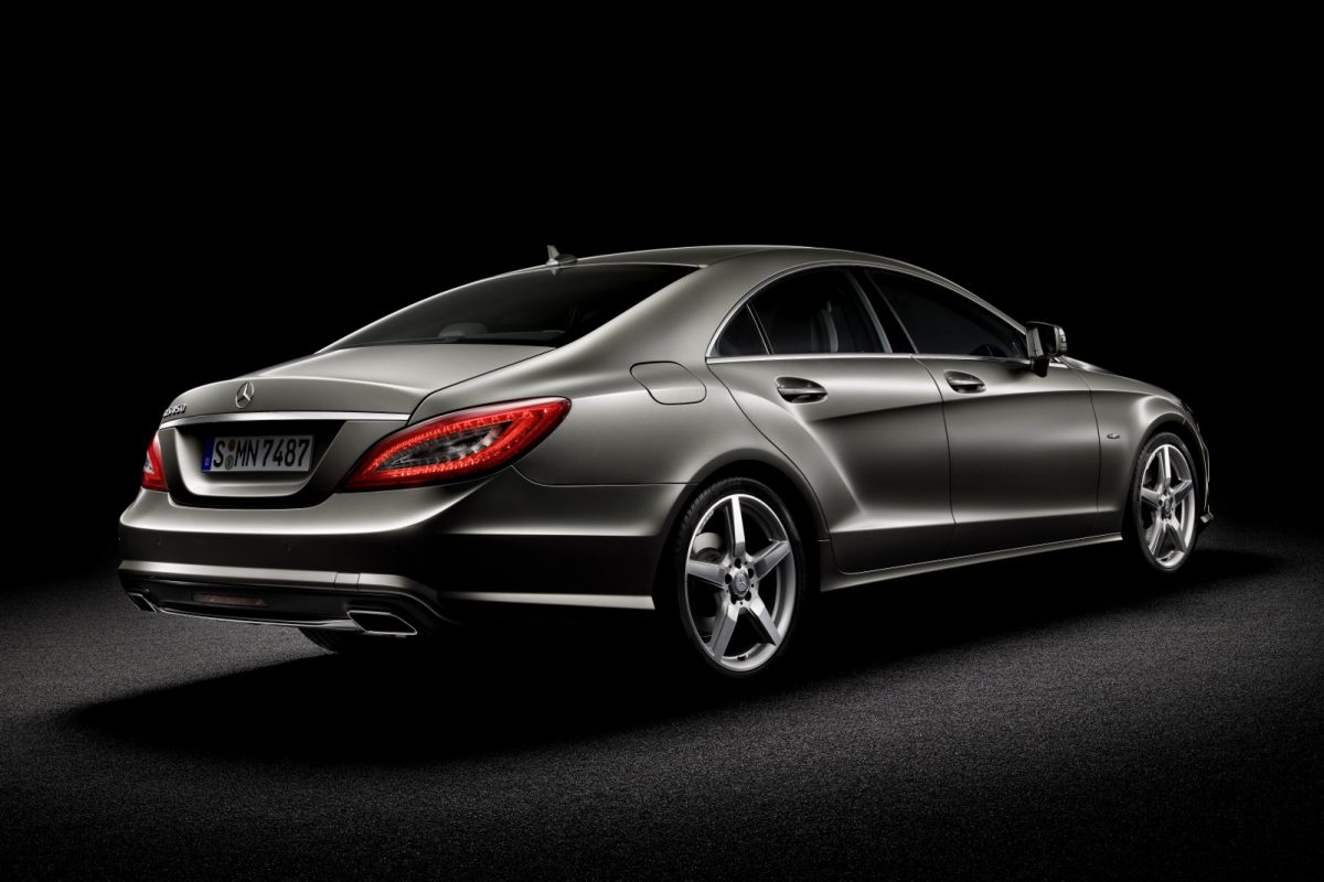 MERCEDES-BENZ