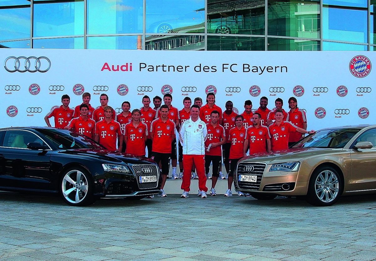 AUDI A8