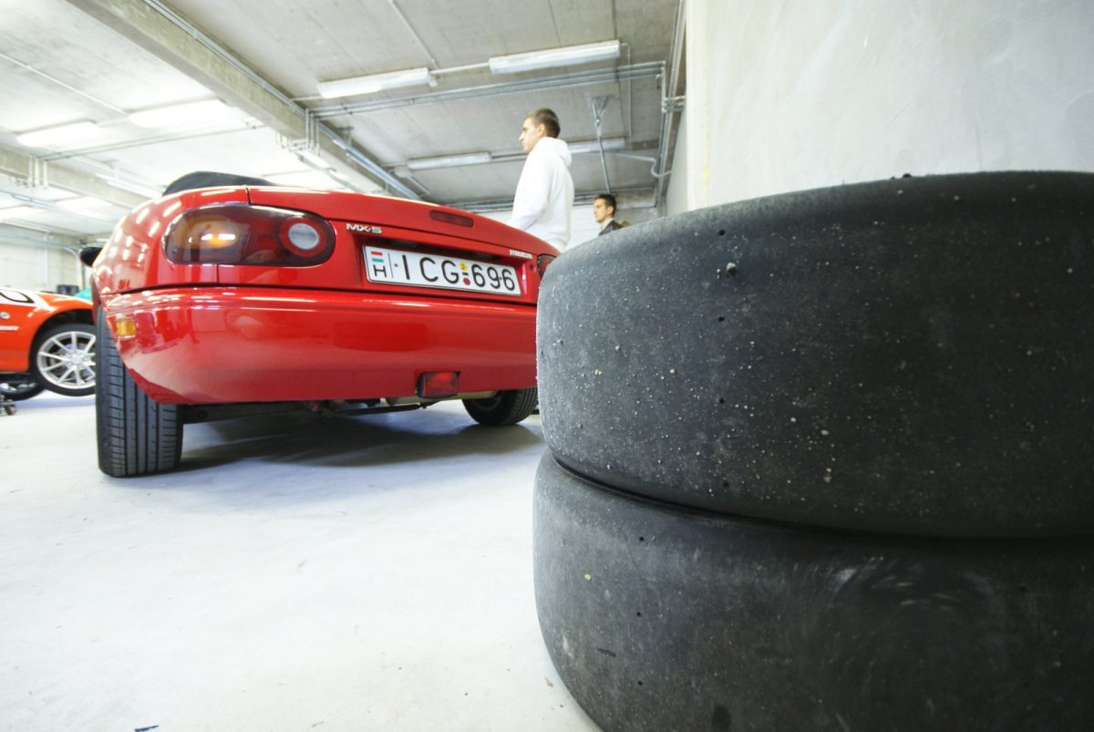 MAZDA