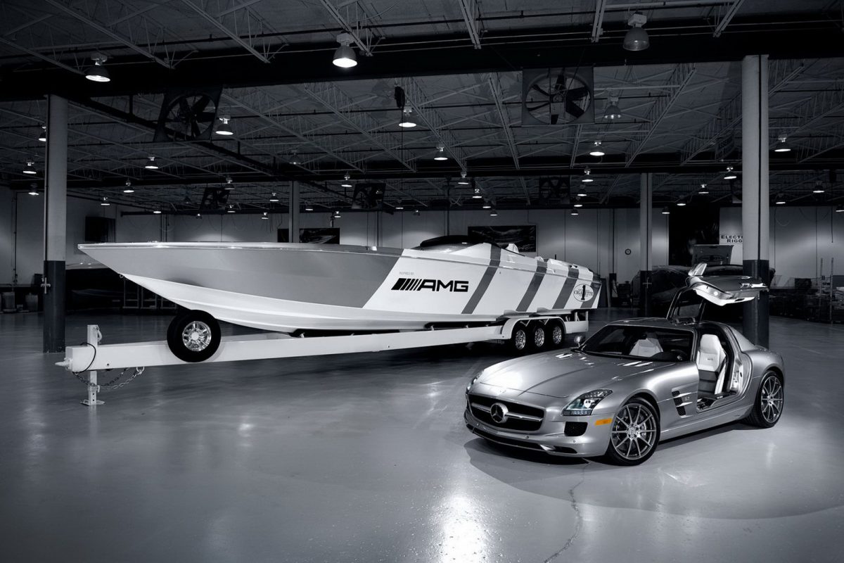 MERCEDES-BENZ
