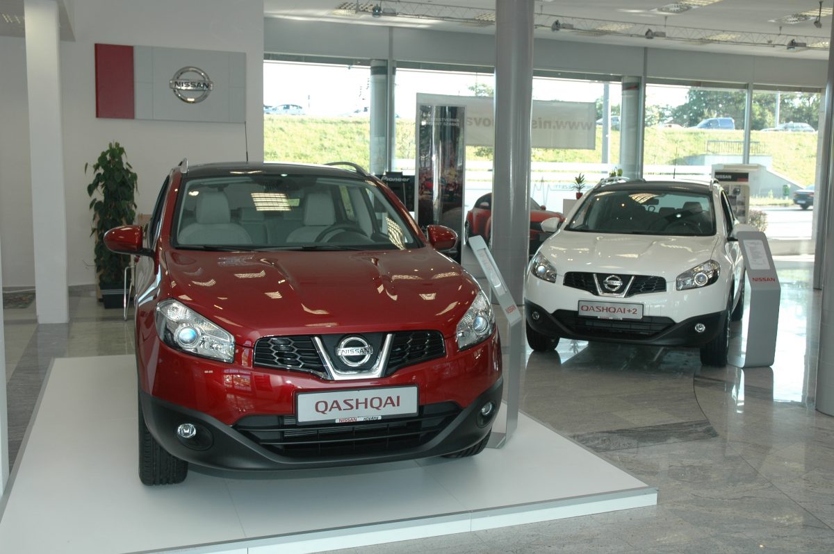 NISSAN