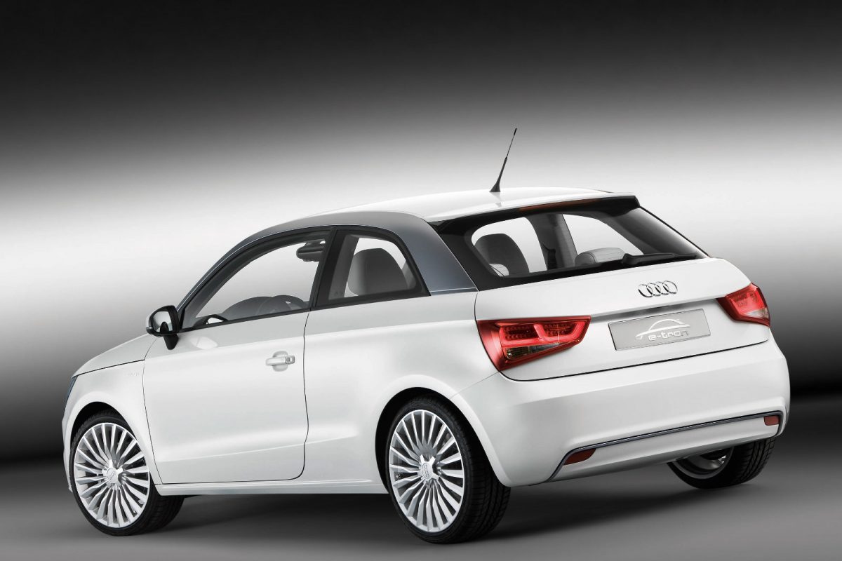 AUDI