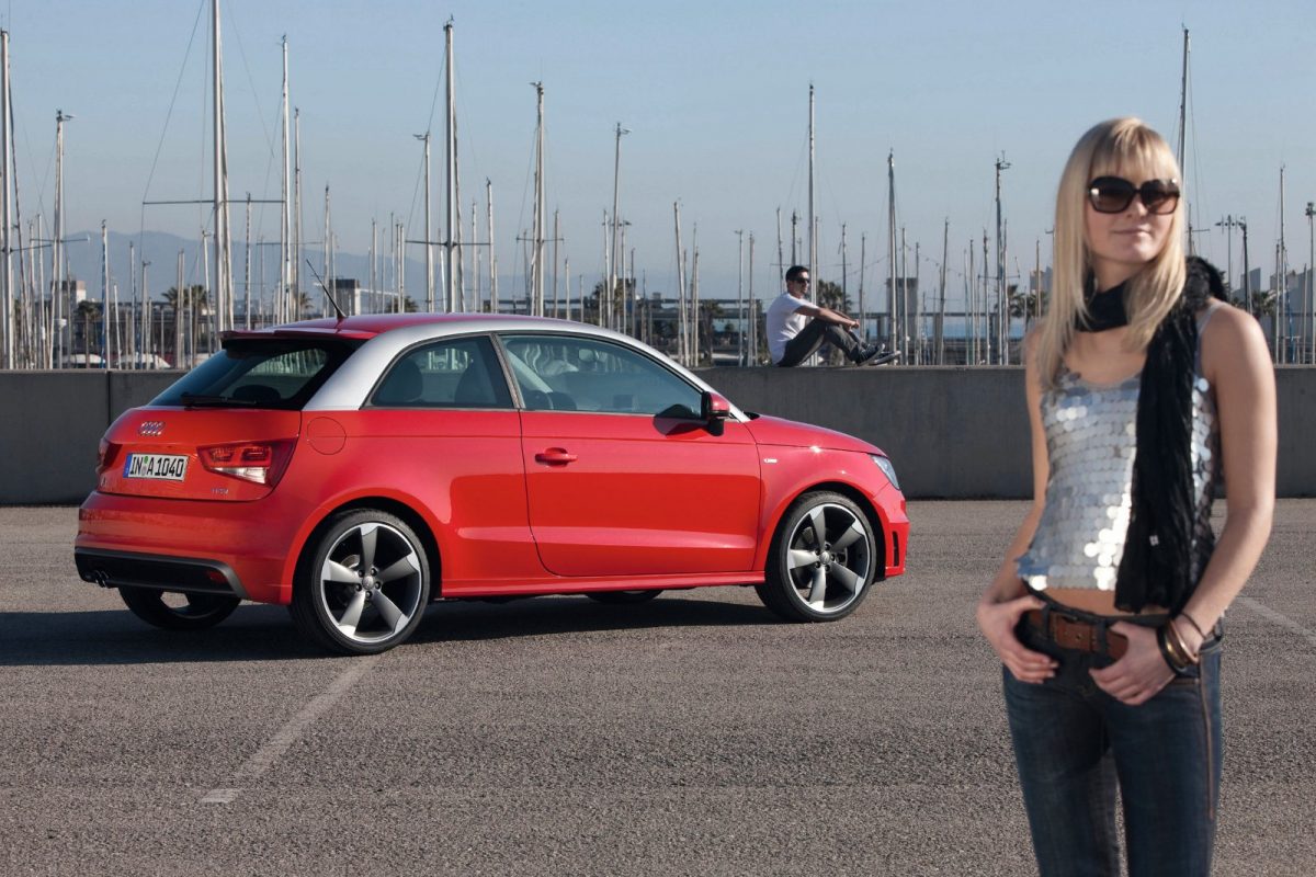 AUDI
