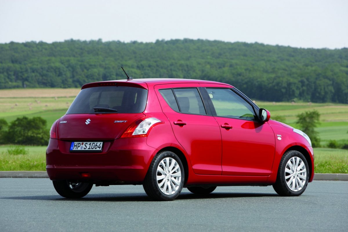 SUZUKI