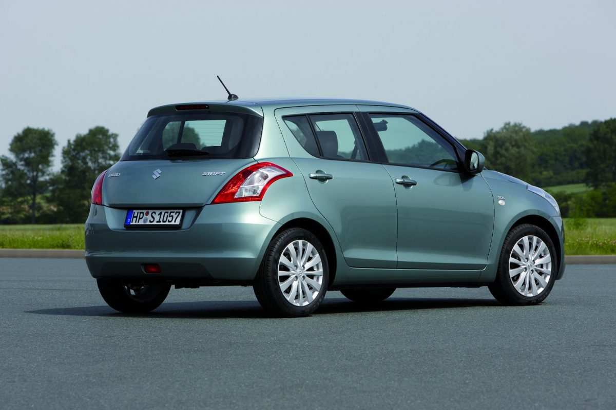 SUZUKI