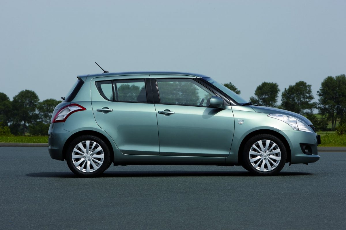 SUZUKI
