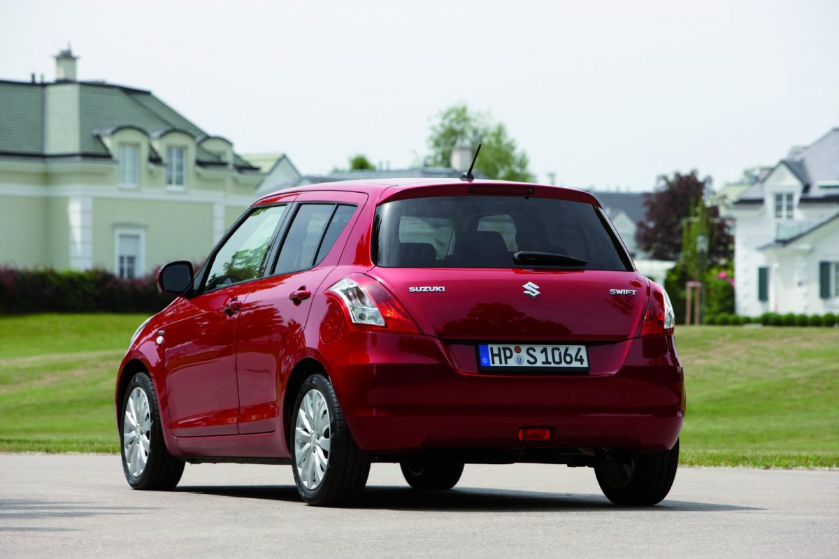 SUZUKI