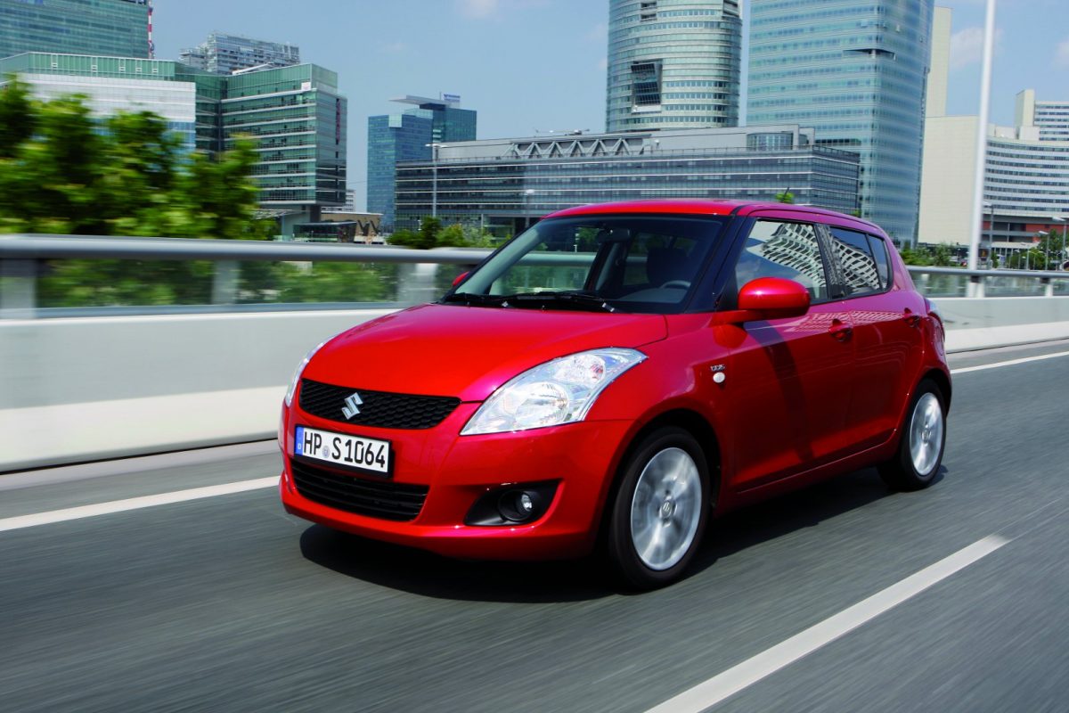 SUZUKI