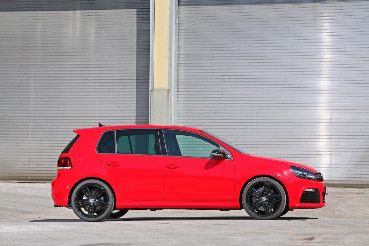 VOLKSWAGEN
