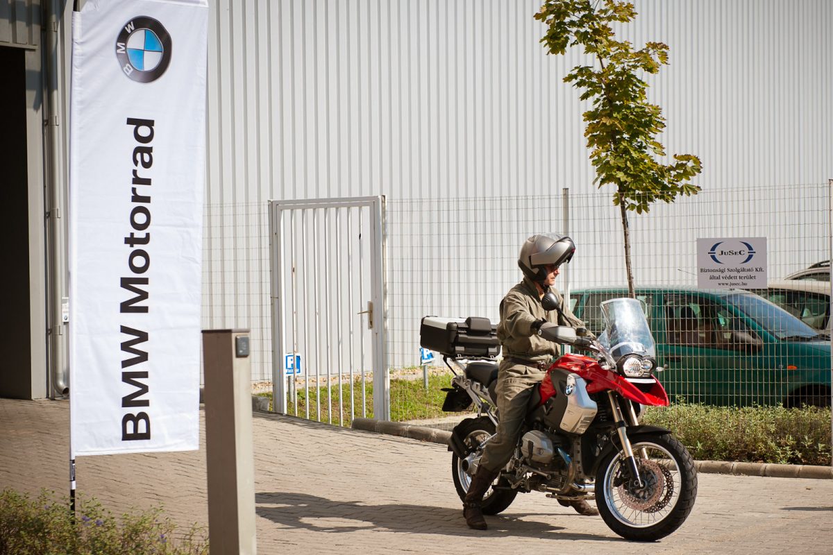 BMW