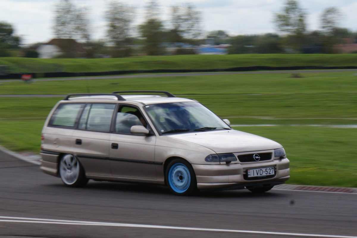 OPEL
