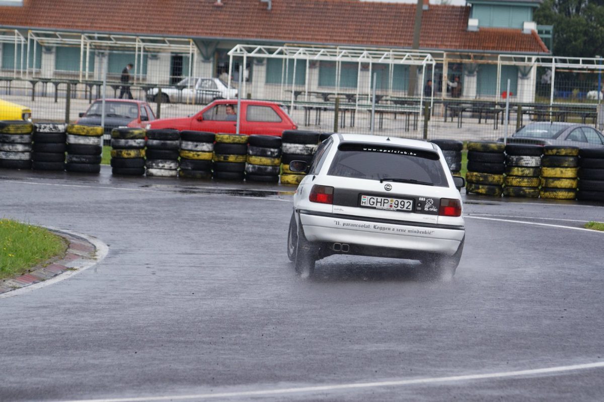 OPEL