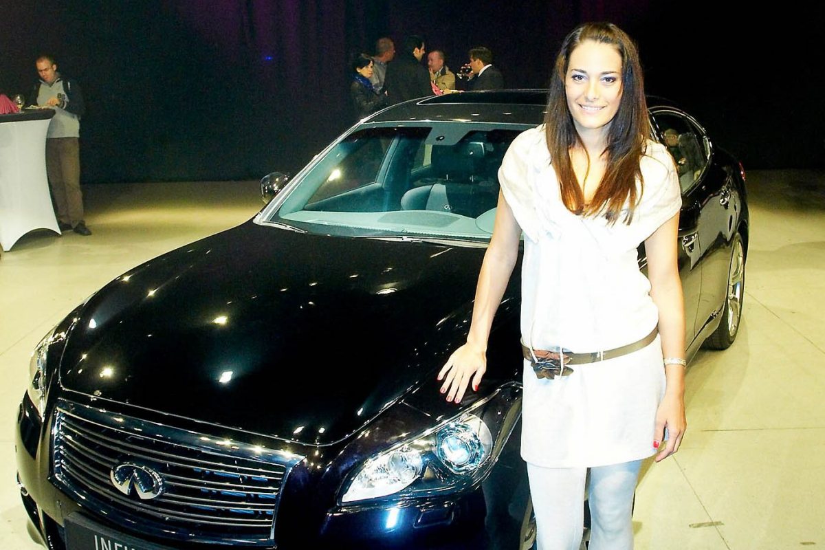 INFINITI M30
