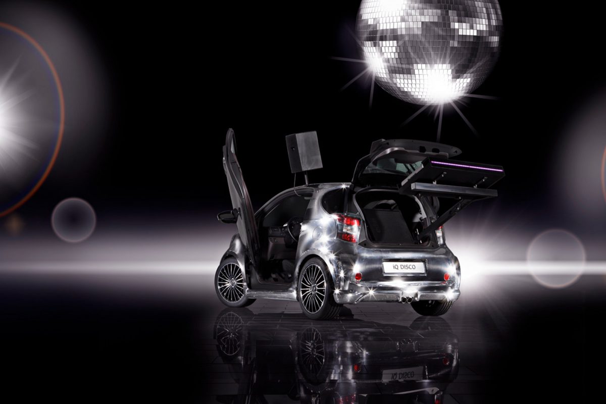 TOYOTA IQ