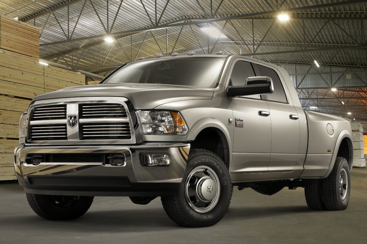 DODGE RAM
