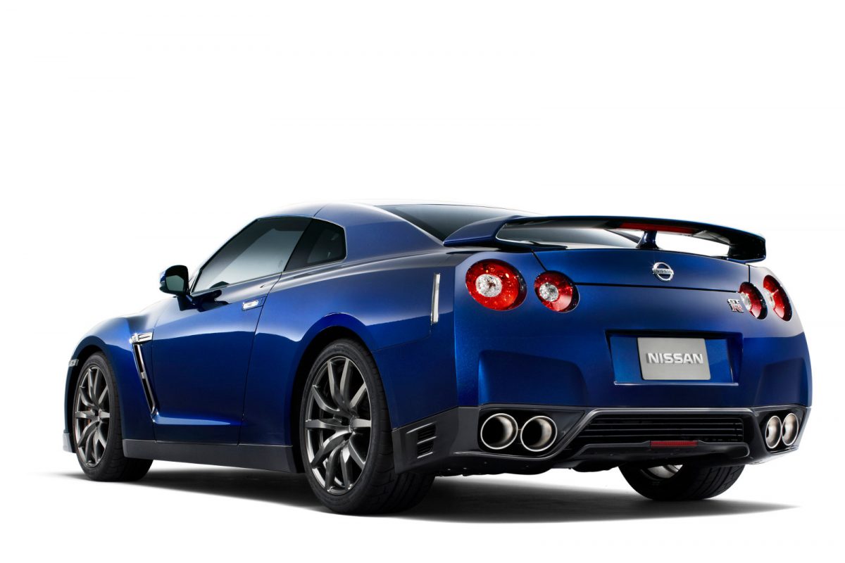 NISSAN GT-R
