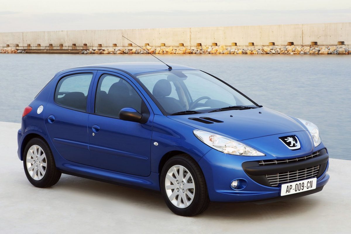 PEUGEOT 206