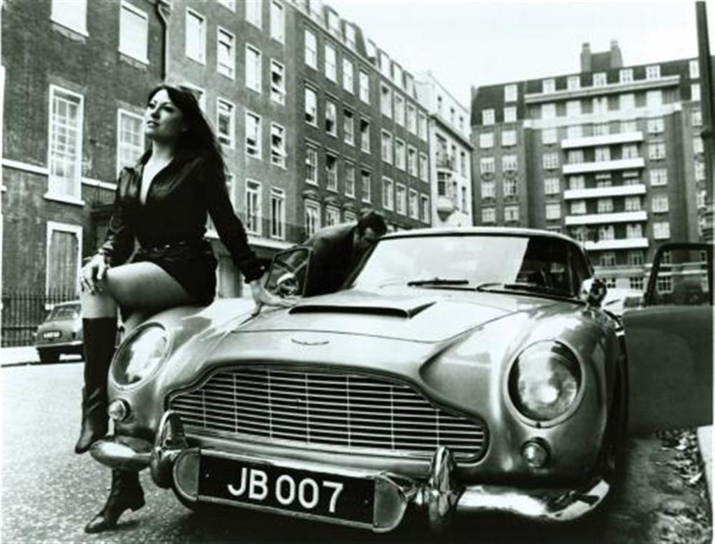 ASTON MARTIN
