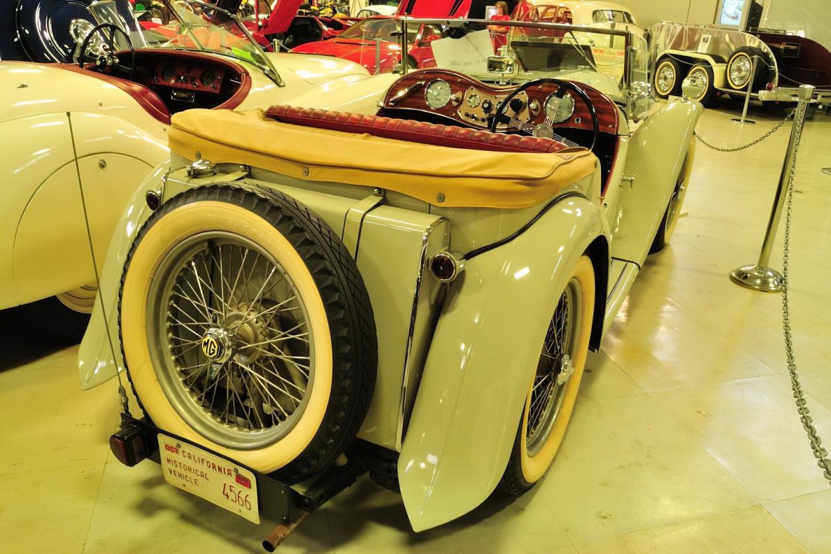 CADILLAC