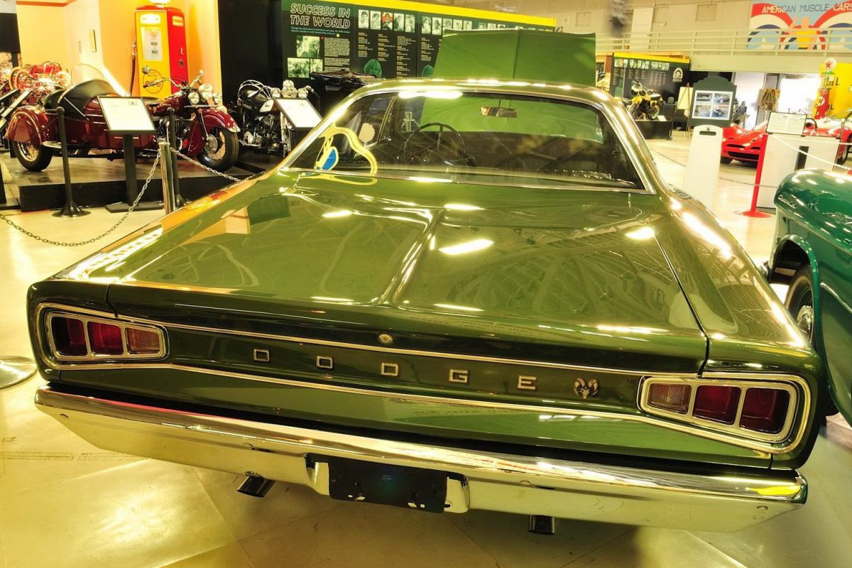 CADILLAC