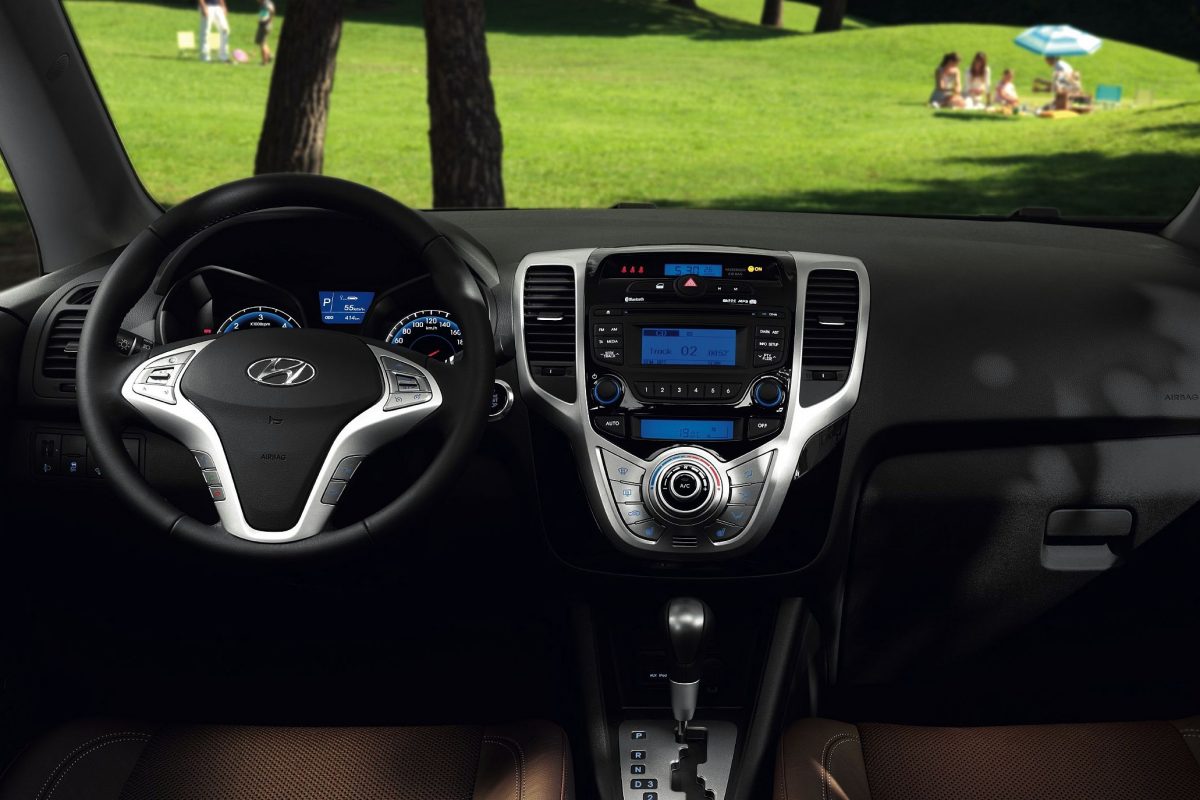 HYUNDAI