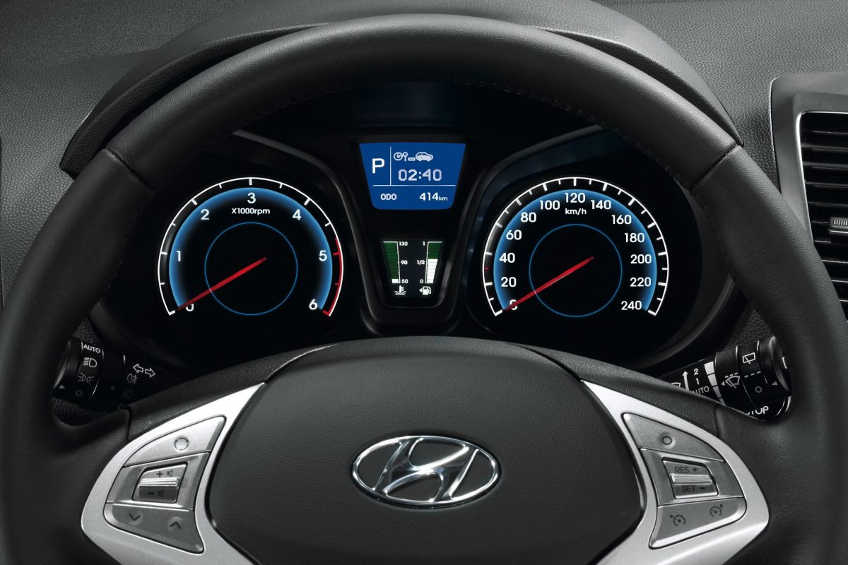 HYUNDAI
