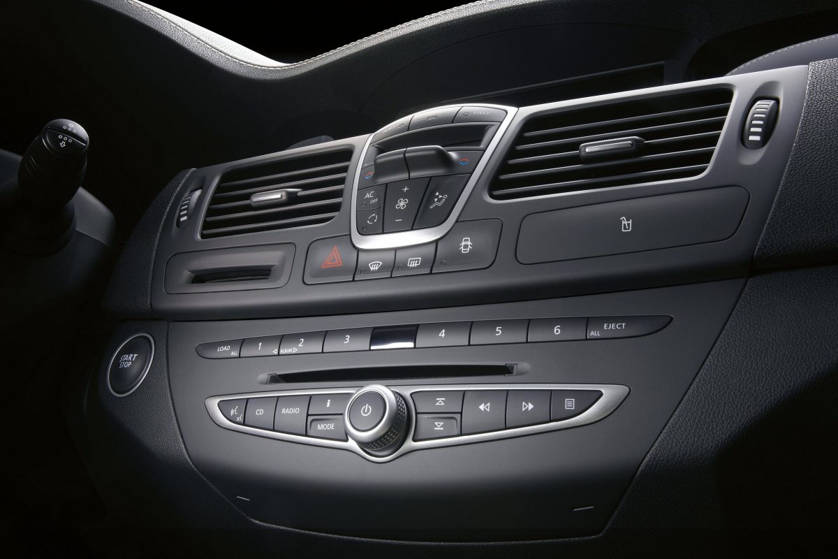 RENAULT LAGUNA